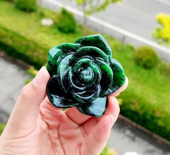 Crystal Rose Carvings 6cm | Energetic Decor & Ritual Companion
