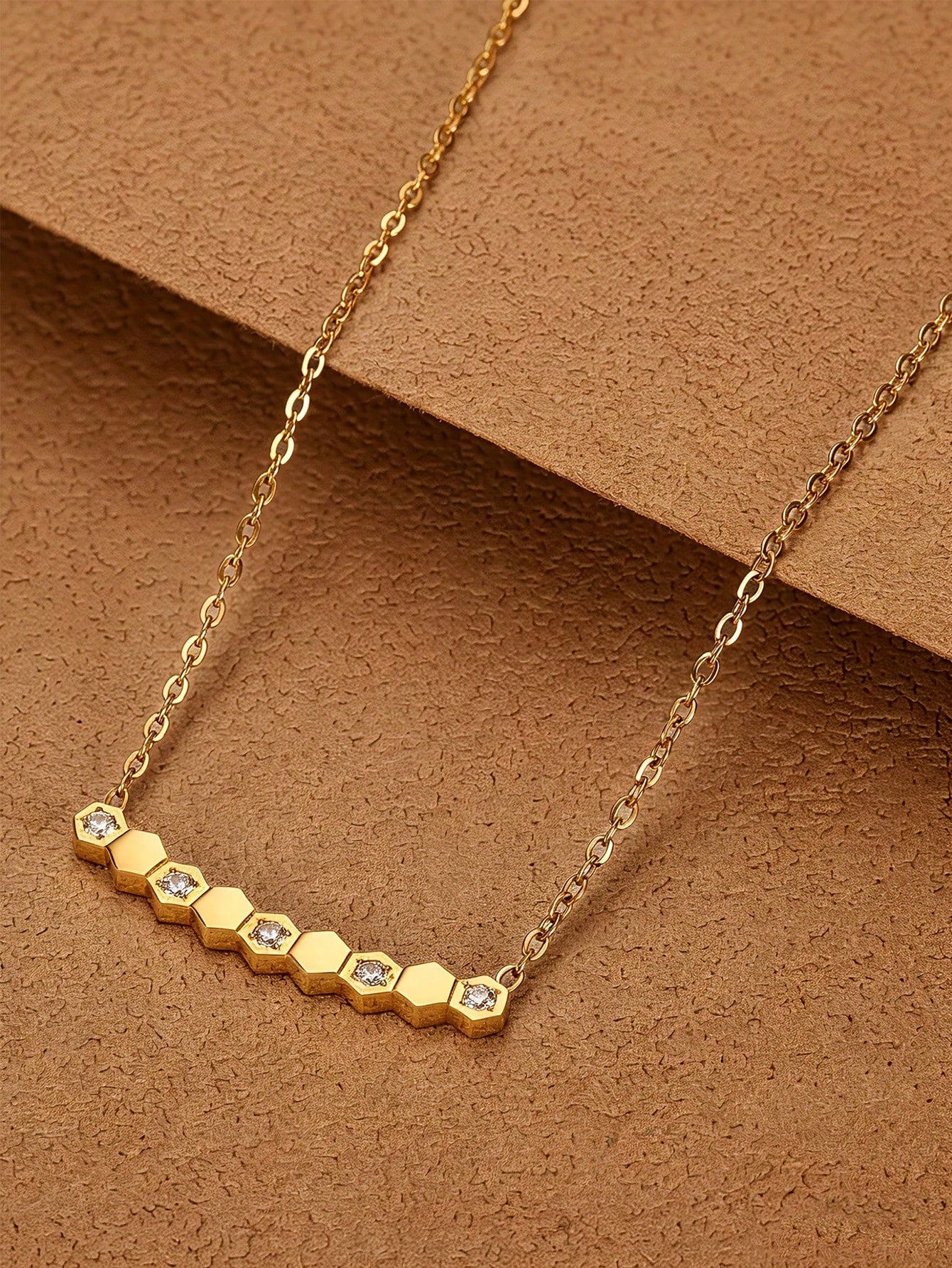 Gold Honeycomb Crystal Bar Necklace – Minimalist Geometric Stainless Steel
