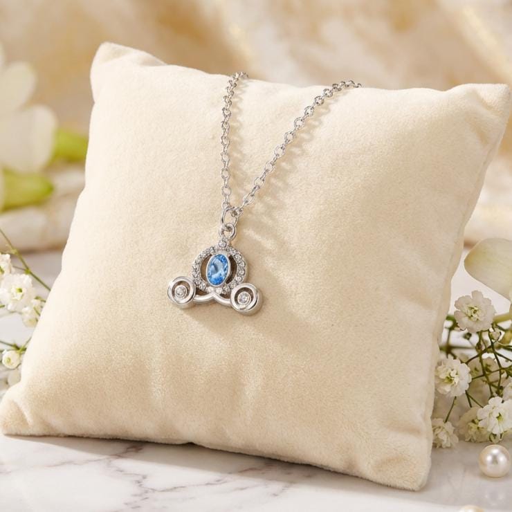 Enchanted Carriage Necklace – Crystal Princess Pendant, Elegant Fairytale Jewelry for Women