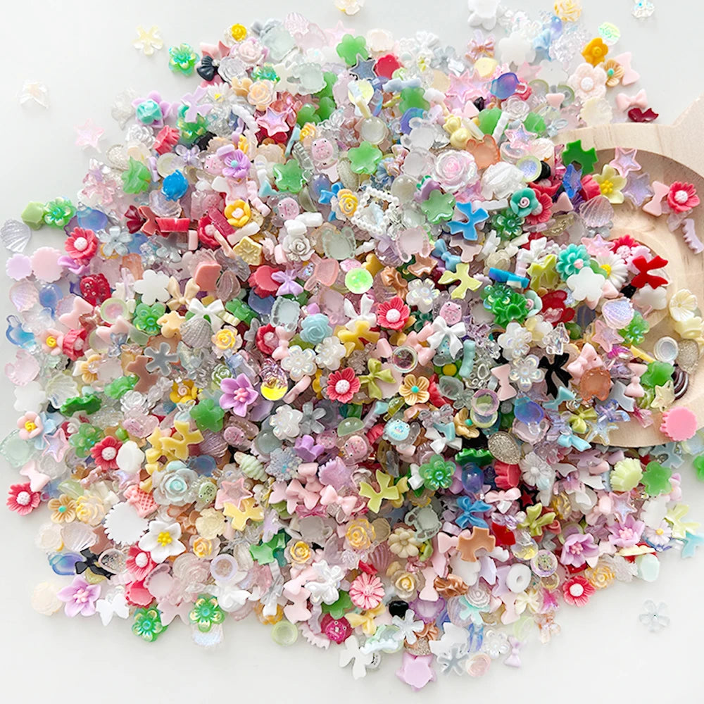 100PCS Random Mixed Strawberry Flowers Nail Charms Sweet Resin Flatback